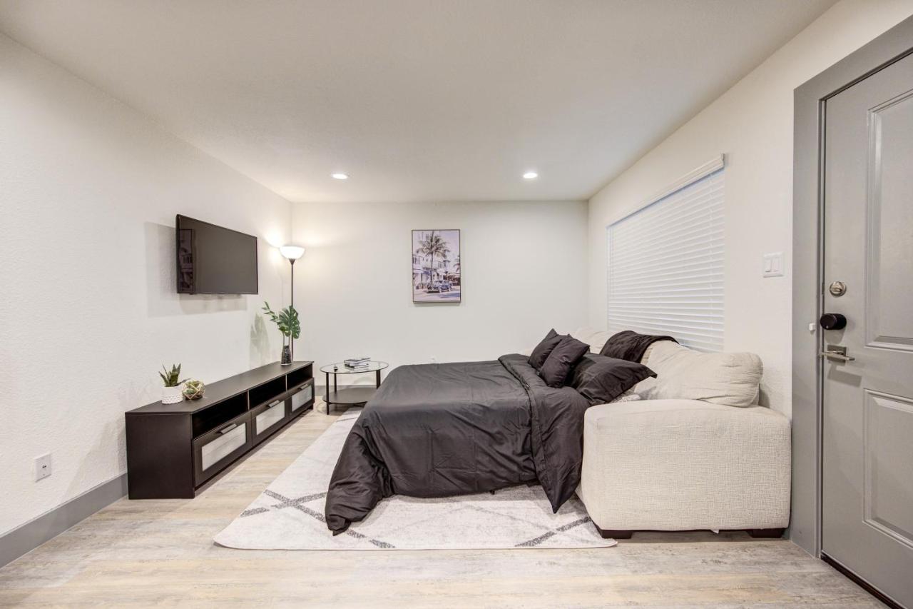 Trendy Midtown Apt, Walk To Shops & Sites, Pets Ok 휴스턴 외부 사진