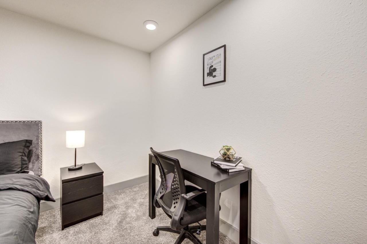 Trendy Midtown Apt, Walk To Shops & Sites, Pets Ok 휴스턴 외부 사진
