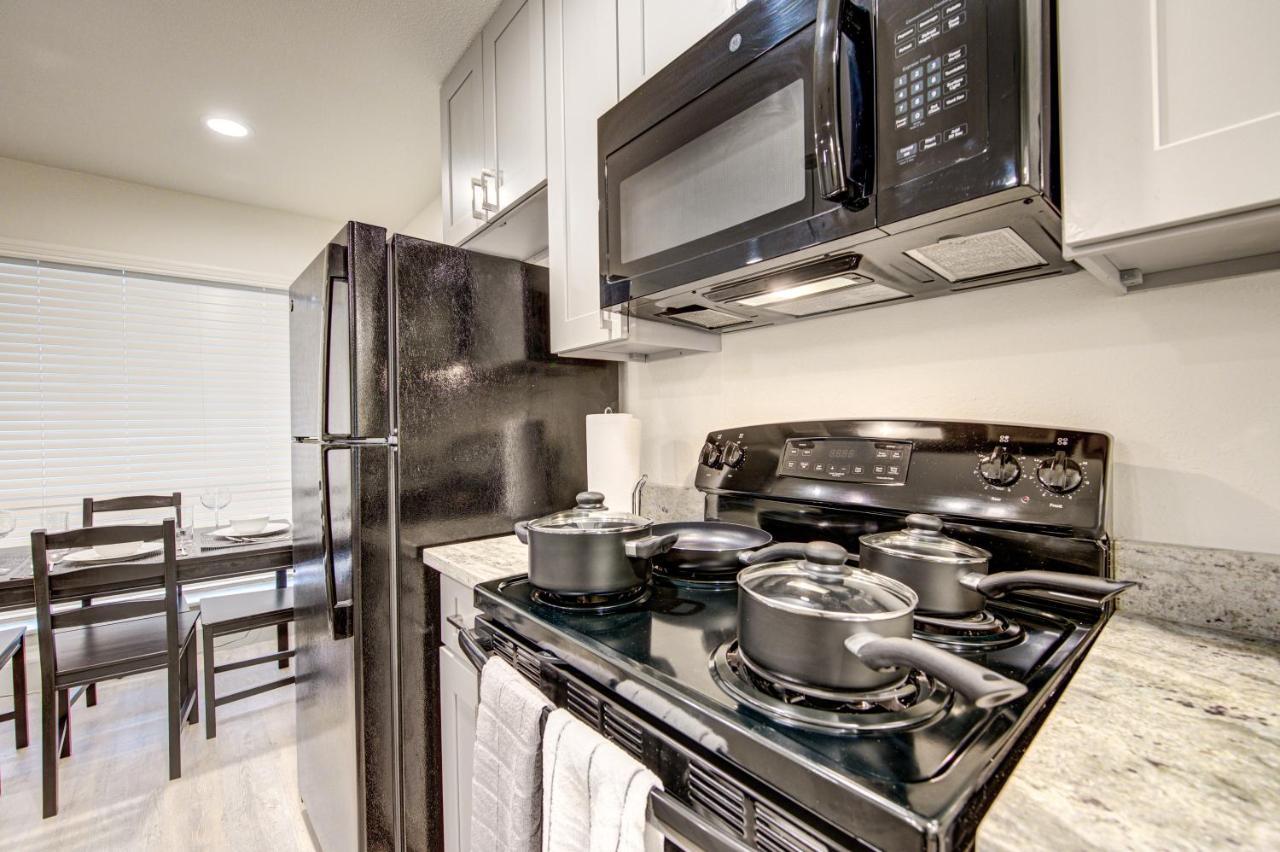 Trendy Midtown Apt, Walk To Shops & Sites, Pets Ok 휴스턴 외부 사진