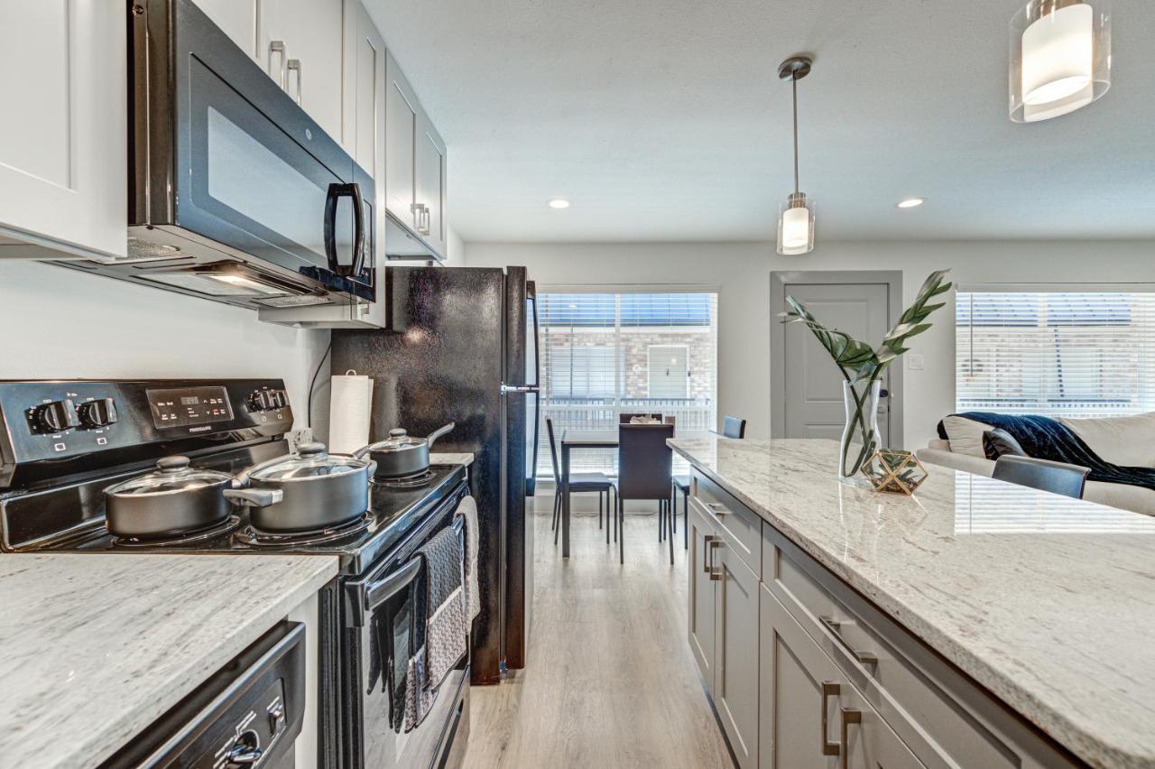 Trendy Midtown Apt, Walk To Shops & Sites, Pets Ok 휴스턴 외부 사진