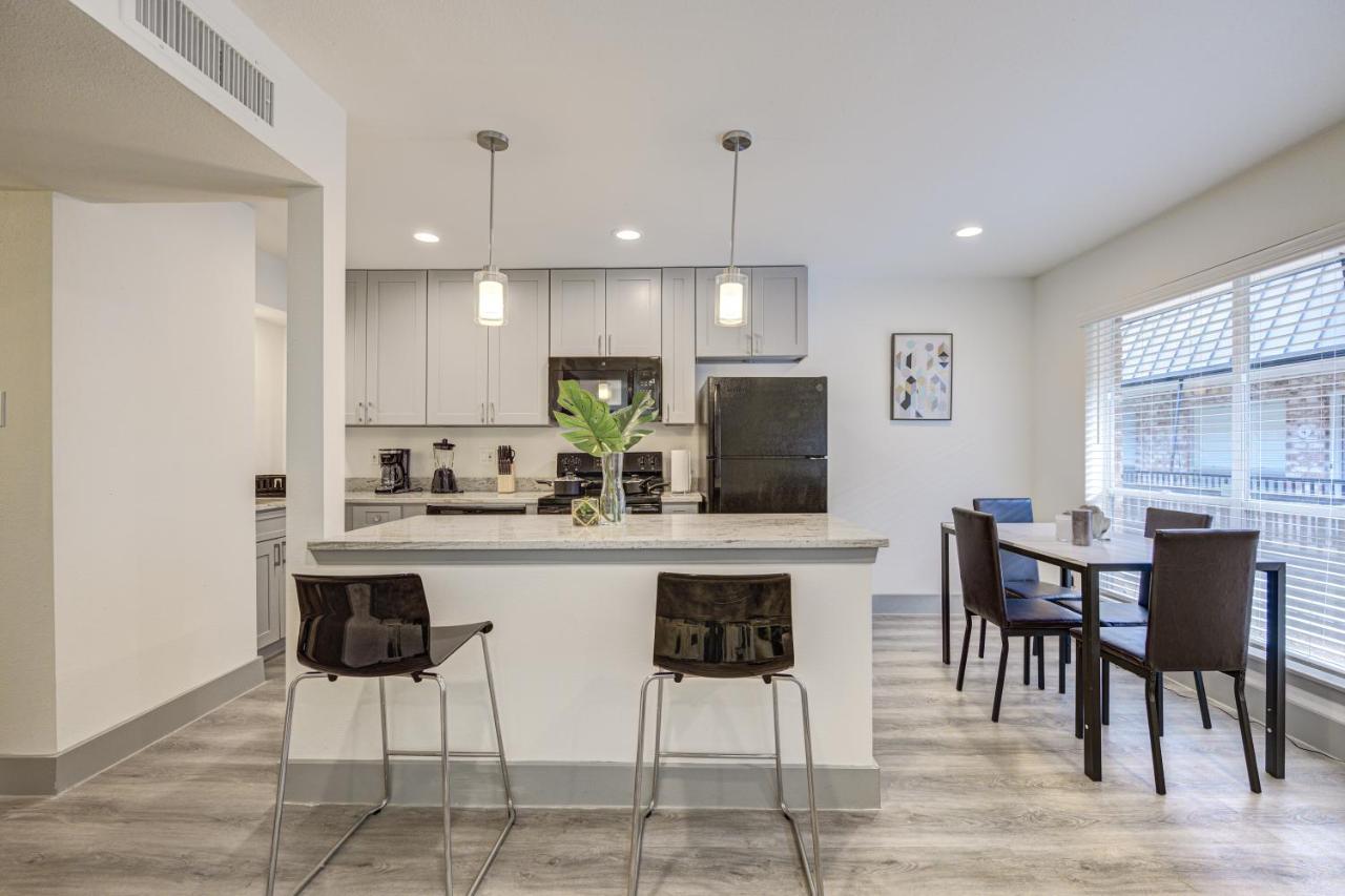 Trendy Midtown Apt, Walk To Shops & Sites, Pets Ok 휴스턴 외부 사진