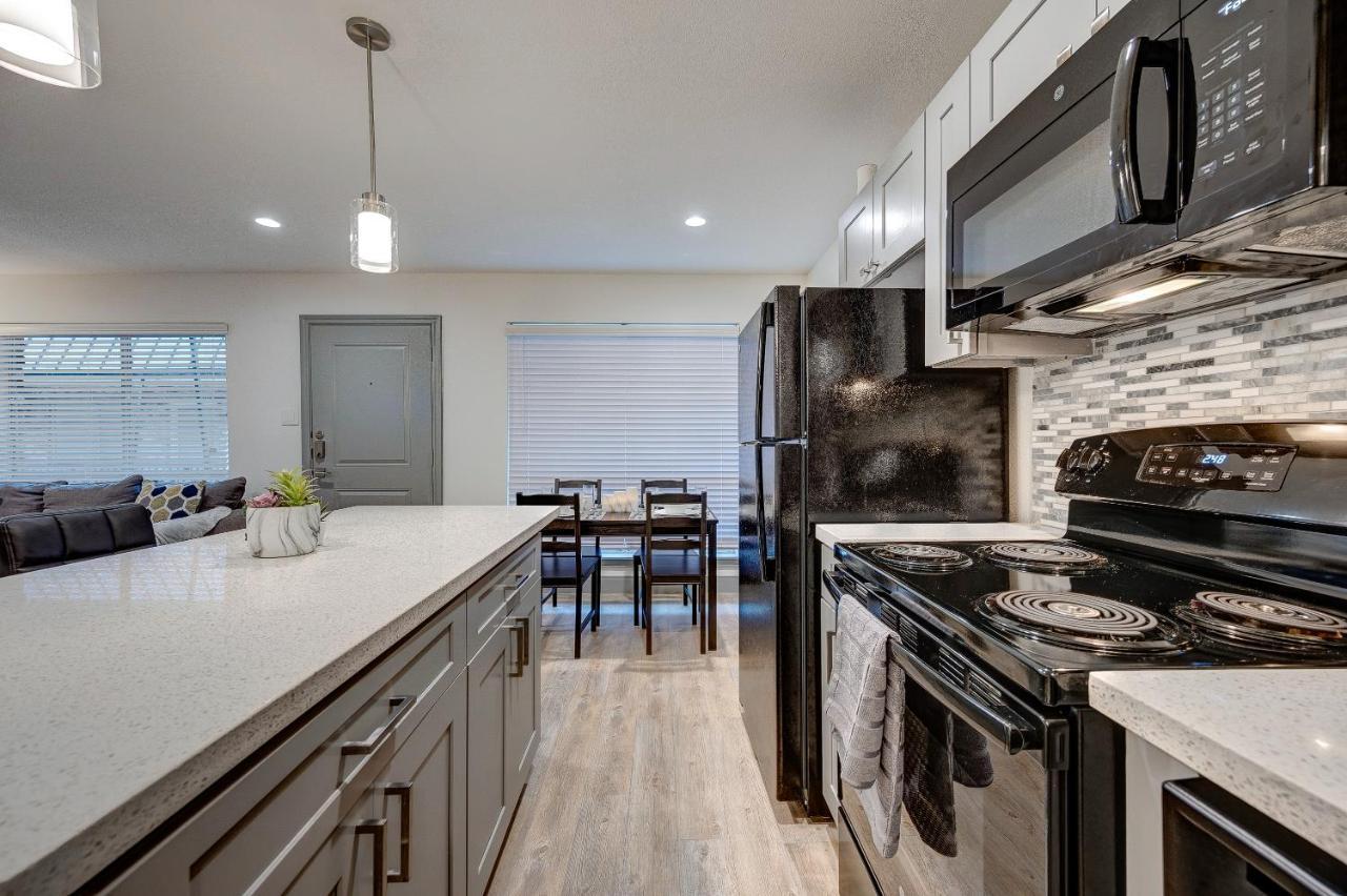 Trendy Midtown Apt, Walk To Shops & Sites, Pets Ok 휴스턴 외부 사진