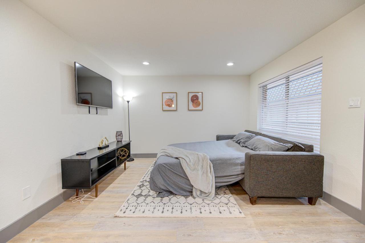 Trendy Midtown Apt, Walk To Shops & Sites, Pets Ok 휴스턴 외부 사진